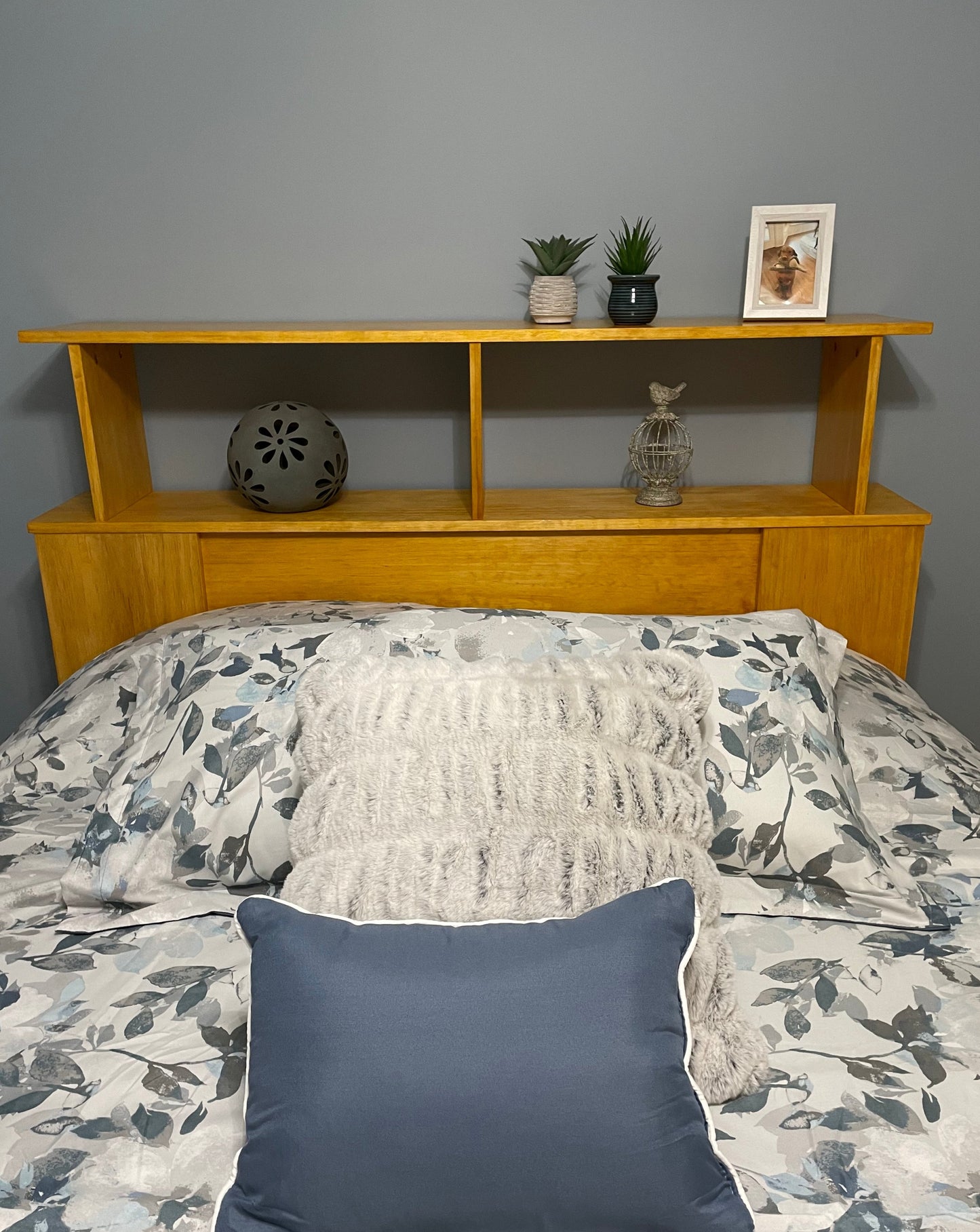 Solid Wood Bookcase Headboard with bed